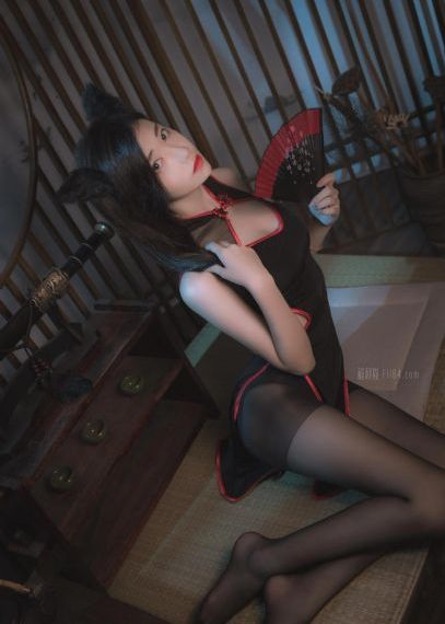 爆乳少妇在办公室在线观看_720高清完整版播放