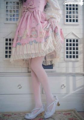 亚洲日韩熟女丝袜制服_高清最新电影在线观看