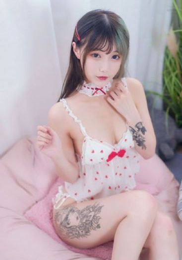 日本丰满多毛_影院在线观看