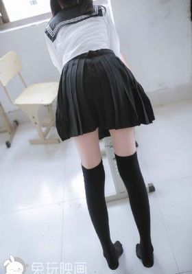 局长揉着秘书的双乳在线观看_国产剧高清迅雷在线观看