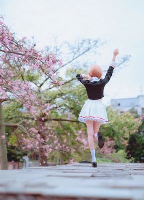 国产日韩高清制服一区_蓝光超清免费观看